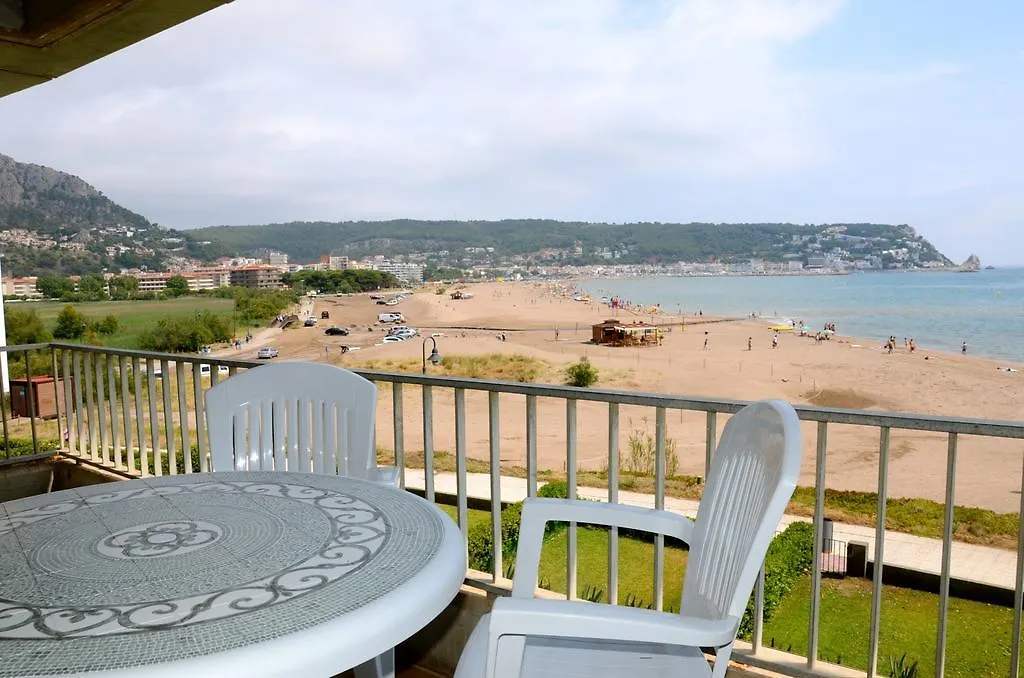 레스타르티트 Voramar 아파트